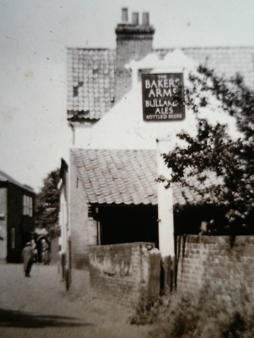 Bakers Arms Sign