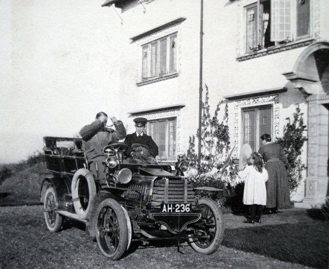 Car at How Hill