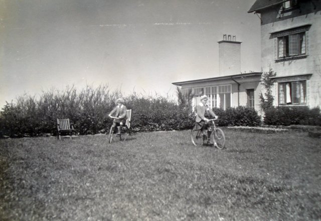 bikes at How Hill